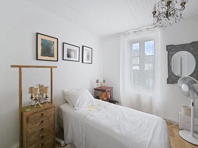 Maison - 152 m² - 7 pièces