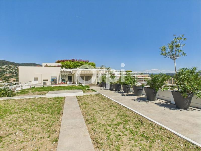 Penthouse - 147 m² - 5 pièces