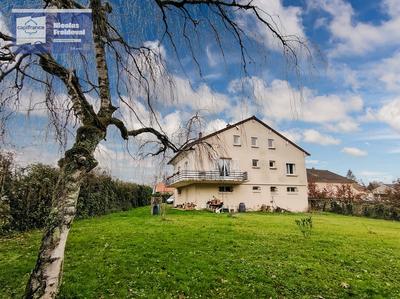 Maison - 176 m² - 7 pièces