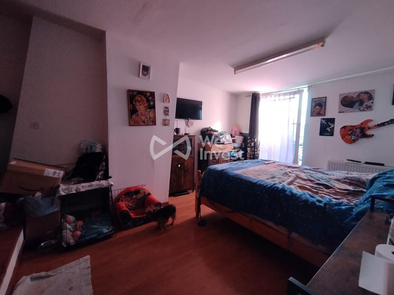 Immeuble - 150 m² - 1 pièce