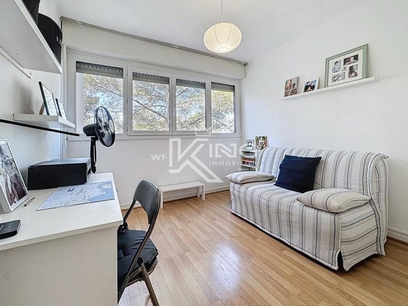 Appartement - 84 m² - 4 pièces