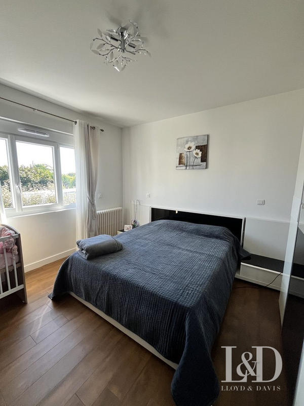 Maison contemporaine - 213 m² - 8 pièces