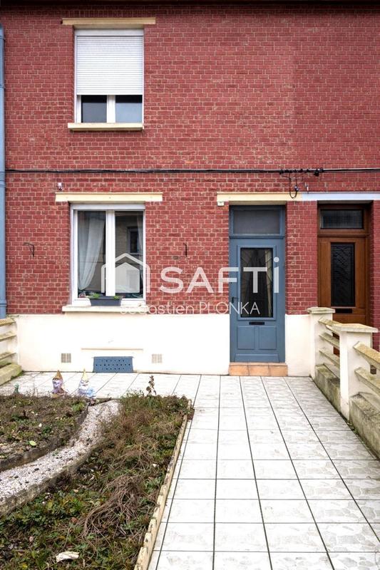 Maison - 85 m² - 5 pièces