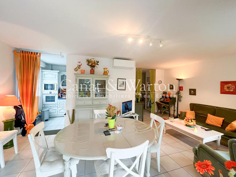 Appartement - 75 m² - 3 pièces