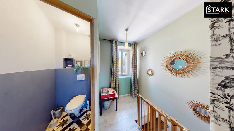 Maison - 100 m² - 5 pièces