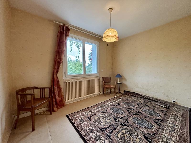 Maison traditionnelle - 181 m² - 7 pièces