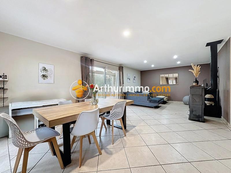 Maison - 101 m² - 5 pièces