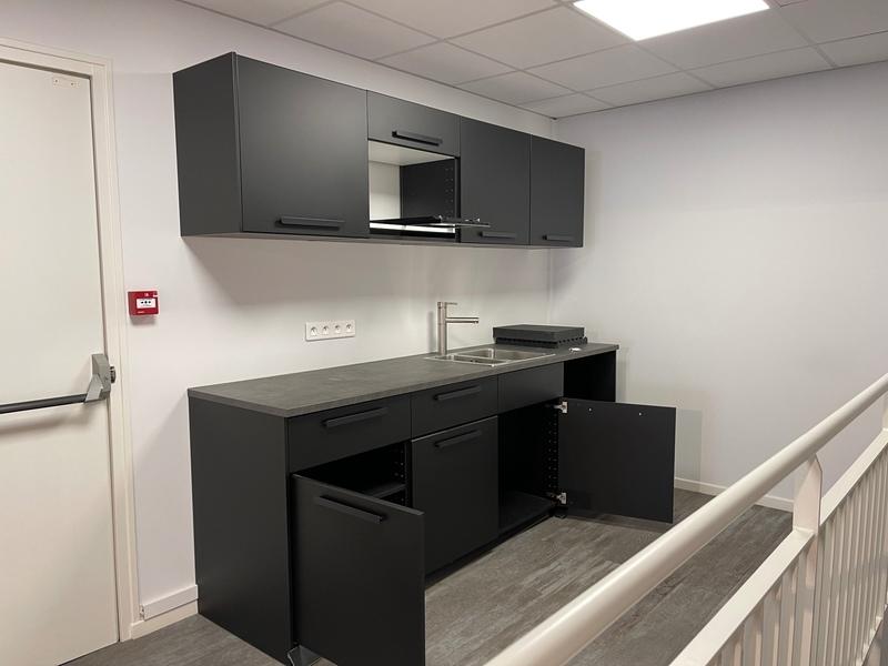 Local commercial - 230 m² - 2 pièces