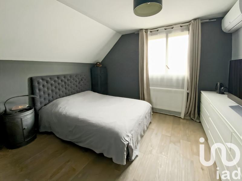 Maison - 185 m² - 7 pièces