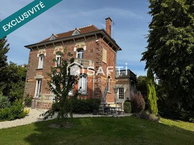 Maison de maîtres - 200 m² - 8 pièces