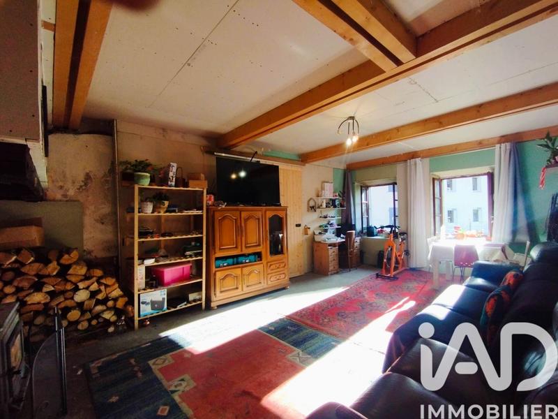 Maison - 285 m² - 5 pièces