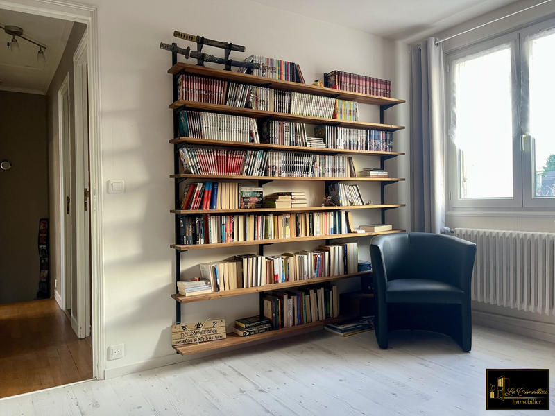 Maison traditionnelle - 130 m² - 6 pièces