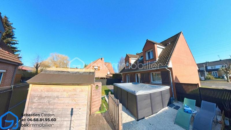 Maison traditionnelle - 96 m² - 6 pièces