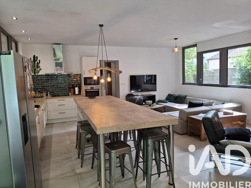 Maison - 190 m² - 6 pièces