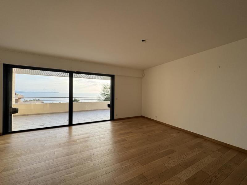 Appartement - 125 m² - 4 pièces