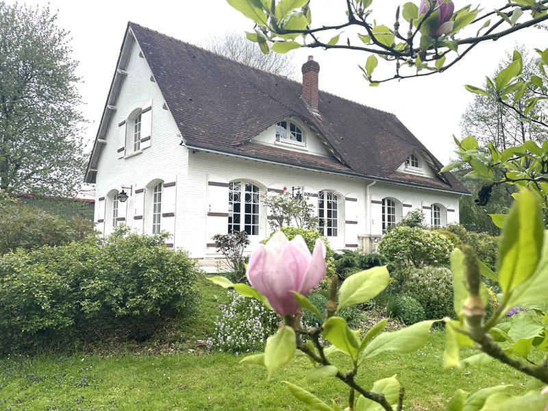 Maison - 197 m² - 7 pièces