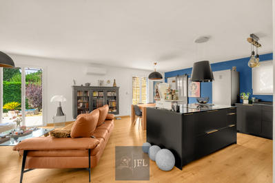 Villa - 148 m² - 6 pièces