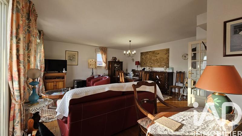 Appartement - 98 m² - 4 pièces