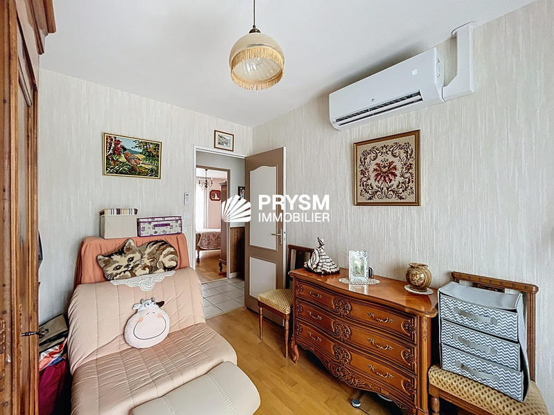 Maison traditionnelle - 80 m² - 4 pièces