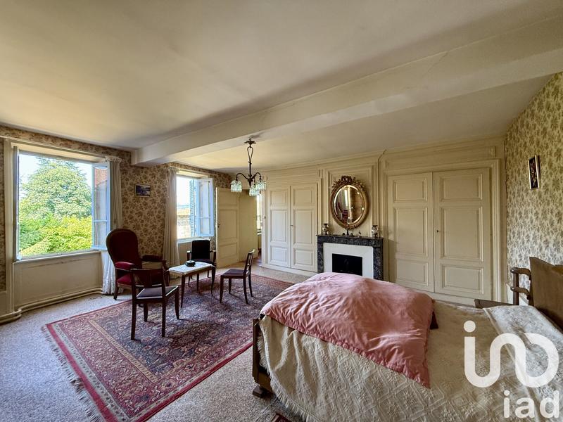 Maison - 180 m² - 6 pièces