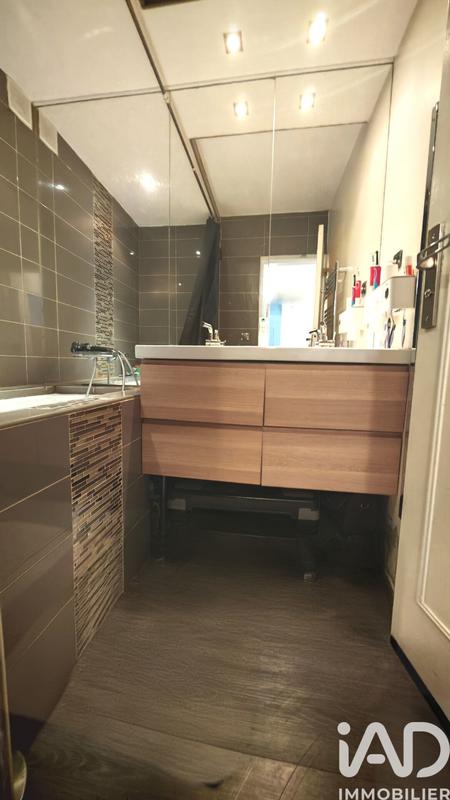 Appartement - 99 m² - 5 pièces