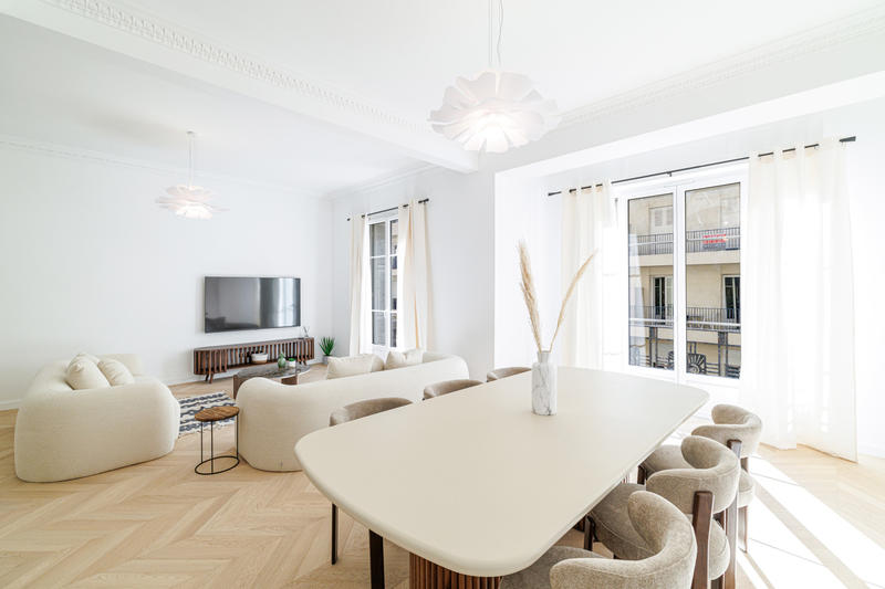 Appartement - 120 m² - 4 pièces