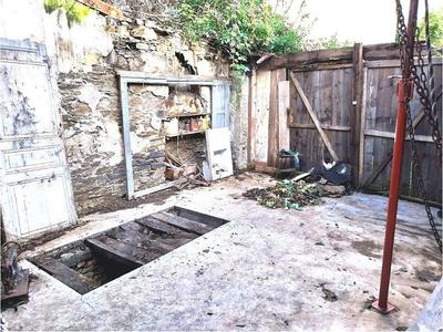 Maison ancienne - 104 m² - 4 pièces