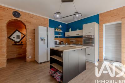 Maison - 151 m² - 6 pièces