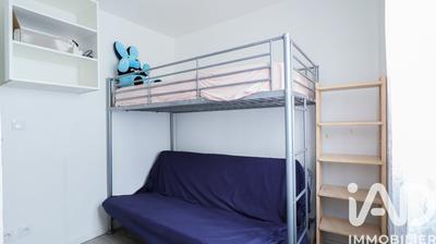 Studio - 9 m² - 1 pièce