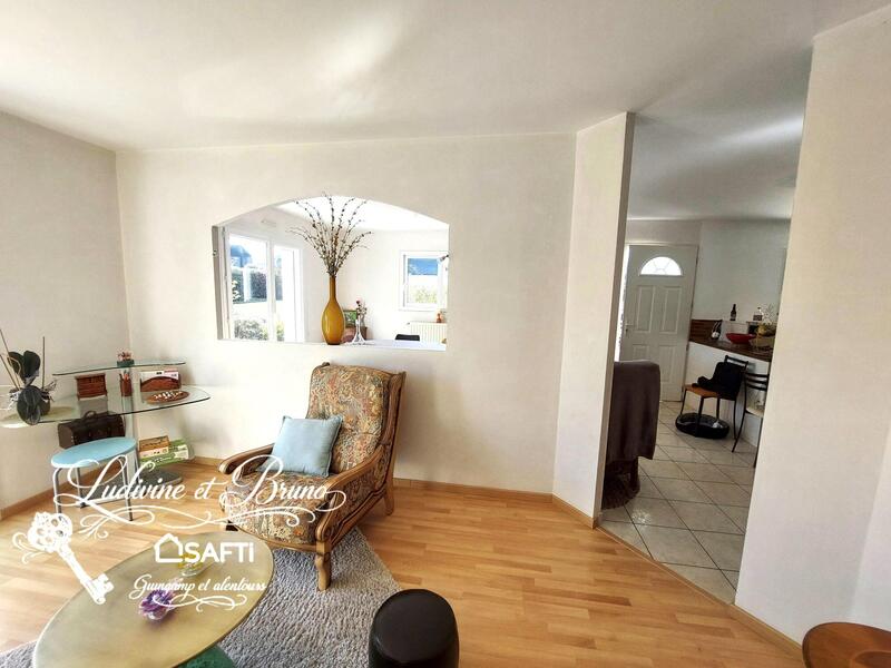 Maison - 90 m² - 5 pièces