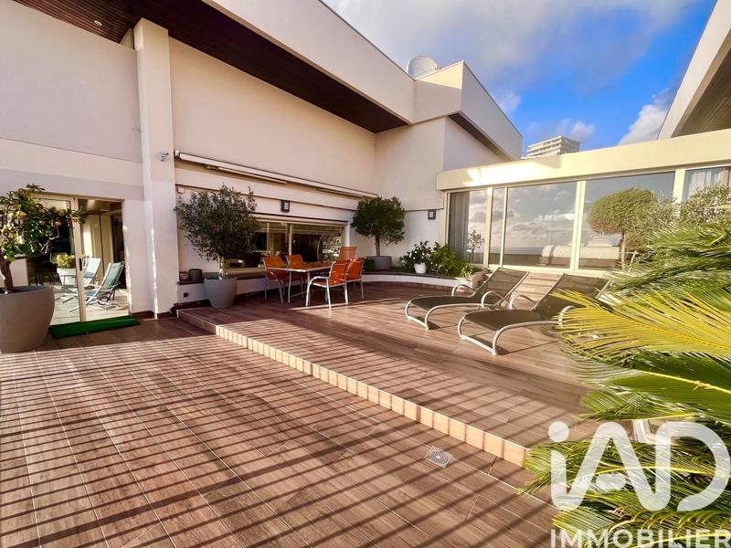 Appartement - 189 m² - 5 pièces