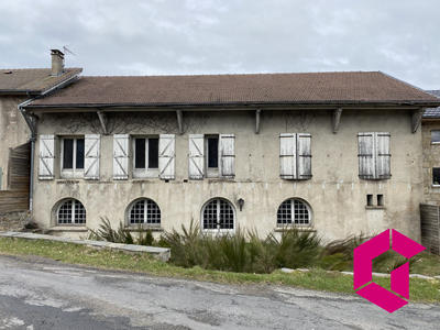 Maison - 340 m² - 10 pièces