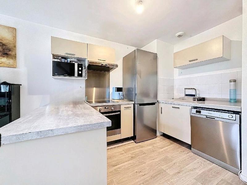 Maison - 94 m² - 5 pièces