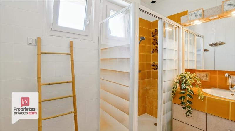 Maison - 130 m² - 7 pièces