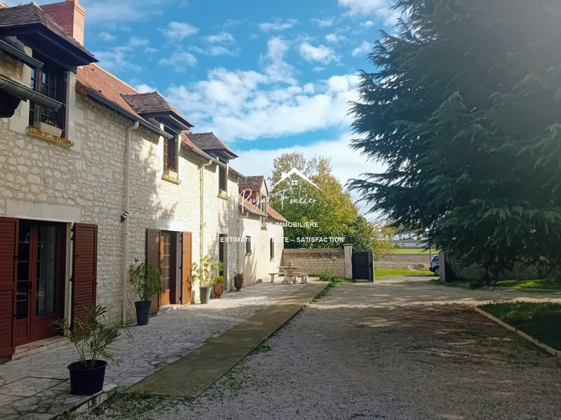 Maison ancienne - 180 m² - 5 pièces