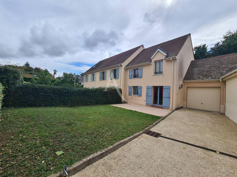 Maison - 74 m² - 5 pièces