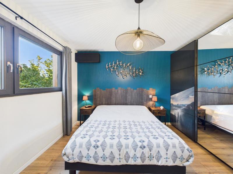 Maison - 202 m² - 5 pièces