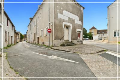 Immeuble - 152 m² - 6 pièces