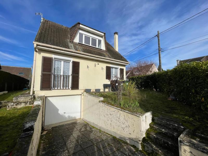 Maison - 82 m² - 4 pièces