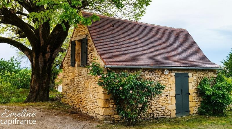 Maison - 202 m² - 6 pièces