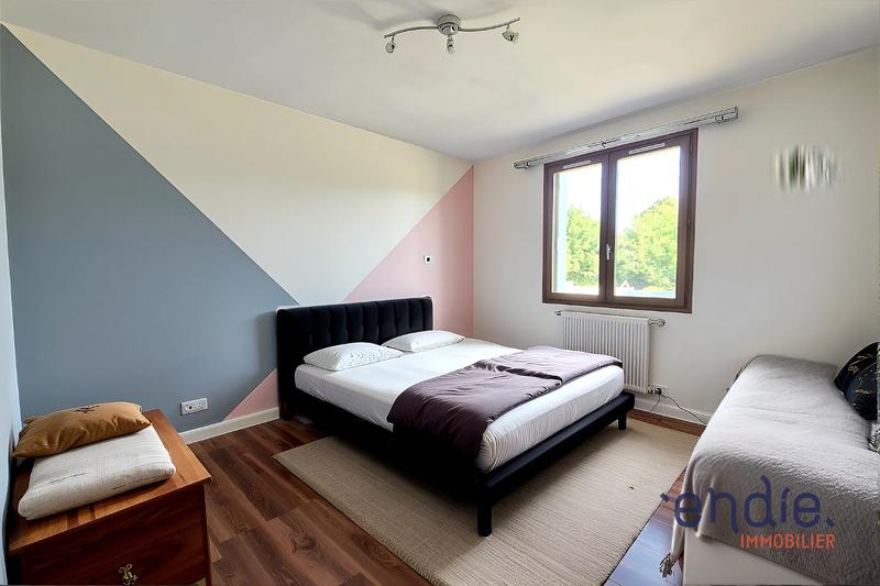 Maison - 165 m² - 7 pièces