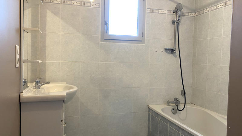 Pavillon - 74 m² - 3 pièces