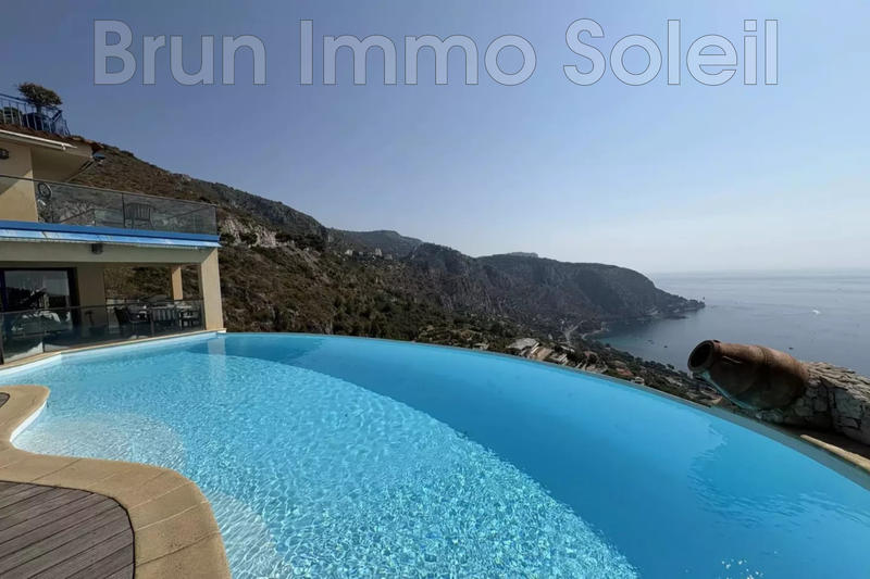 Maison - 178 m² - 7 pièces