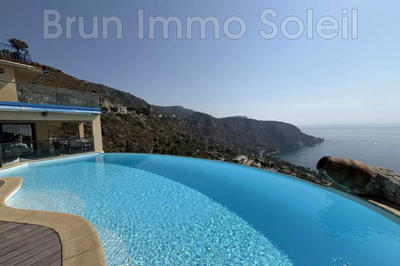 Maison - 178 m² - 7 pièces