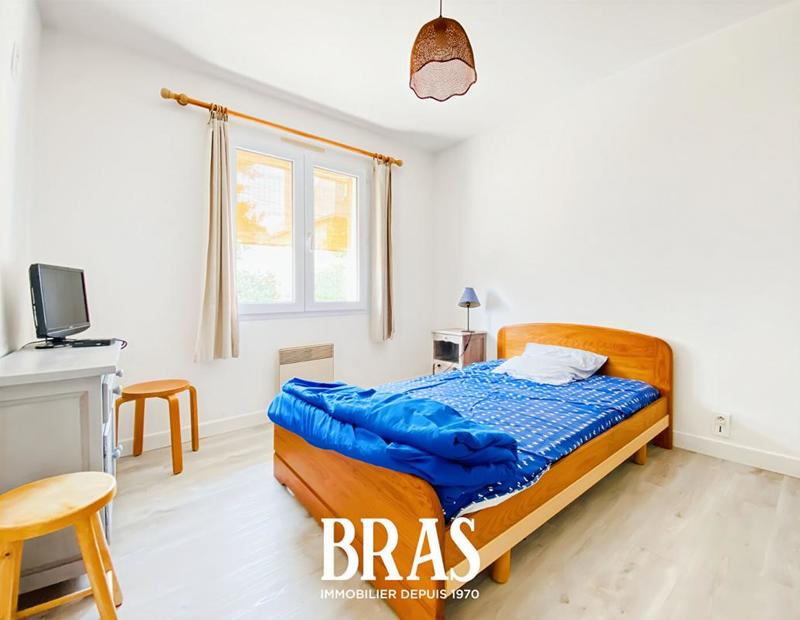 Maison - 139 m² - 8 pièces