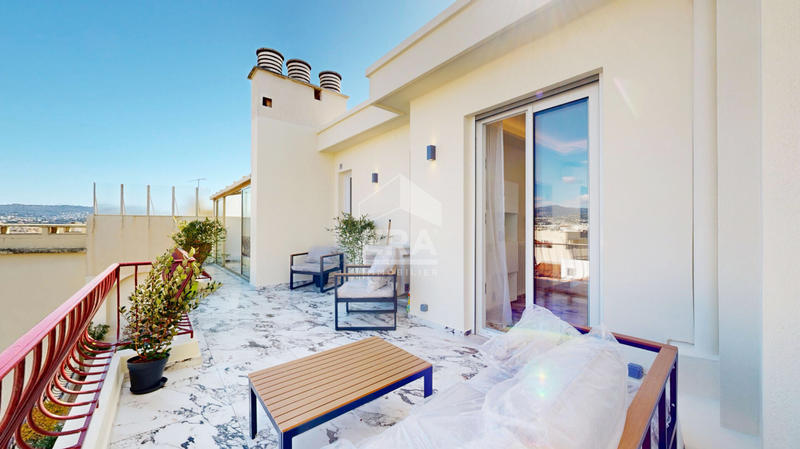 Appartement - 79 m² - 3 pièces