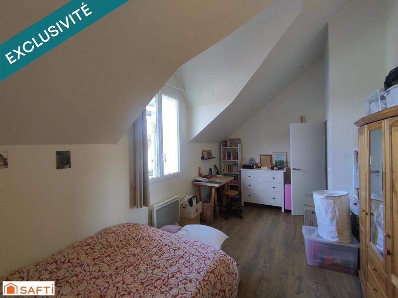 Maison - 141 m² - 7 pièces