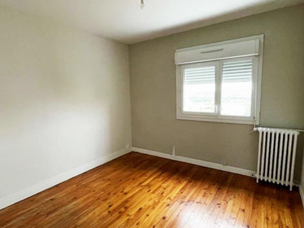 Appartement - 82 m² - 4 pièces