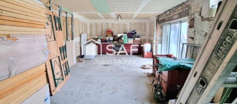 Maison - 270 m² - 10 pièces