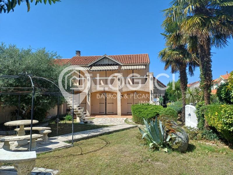 Maison - 105 m² - 5 pièces